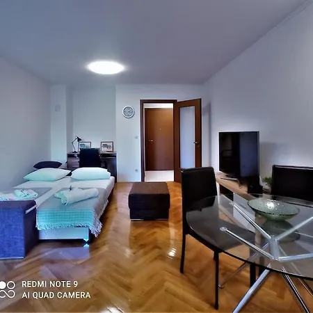 Antonio Apartment